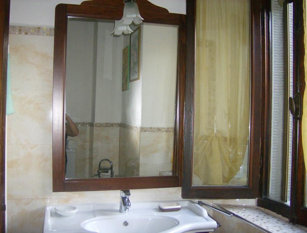Bed and Breakfast Casa Dina Terontola Camera foto